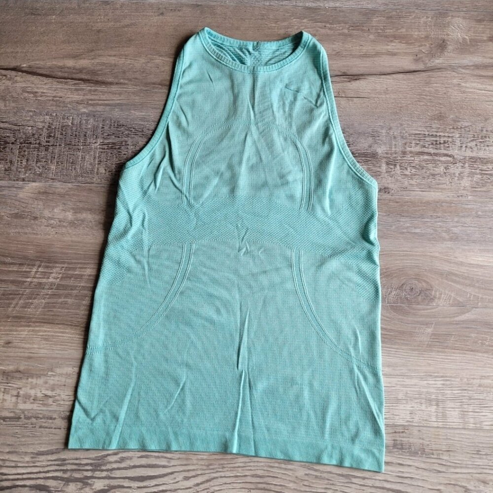 Lululemon Swiftly Tech Tank